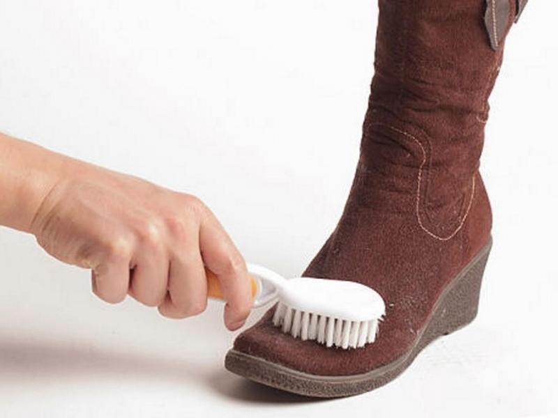 чистка замшевой обуви